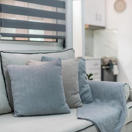 Contemporary Apartment 200M From Acropolis 100Mbps Netflix Athens Luaran gambar