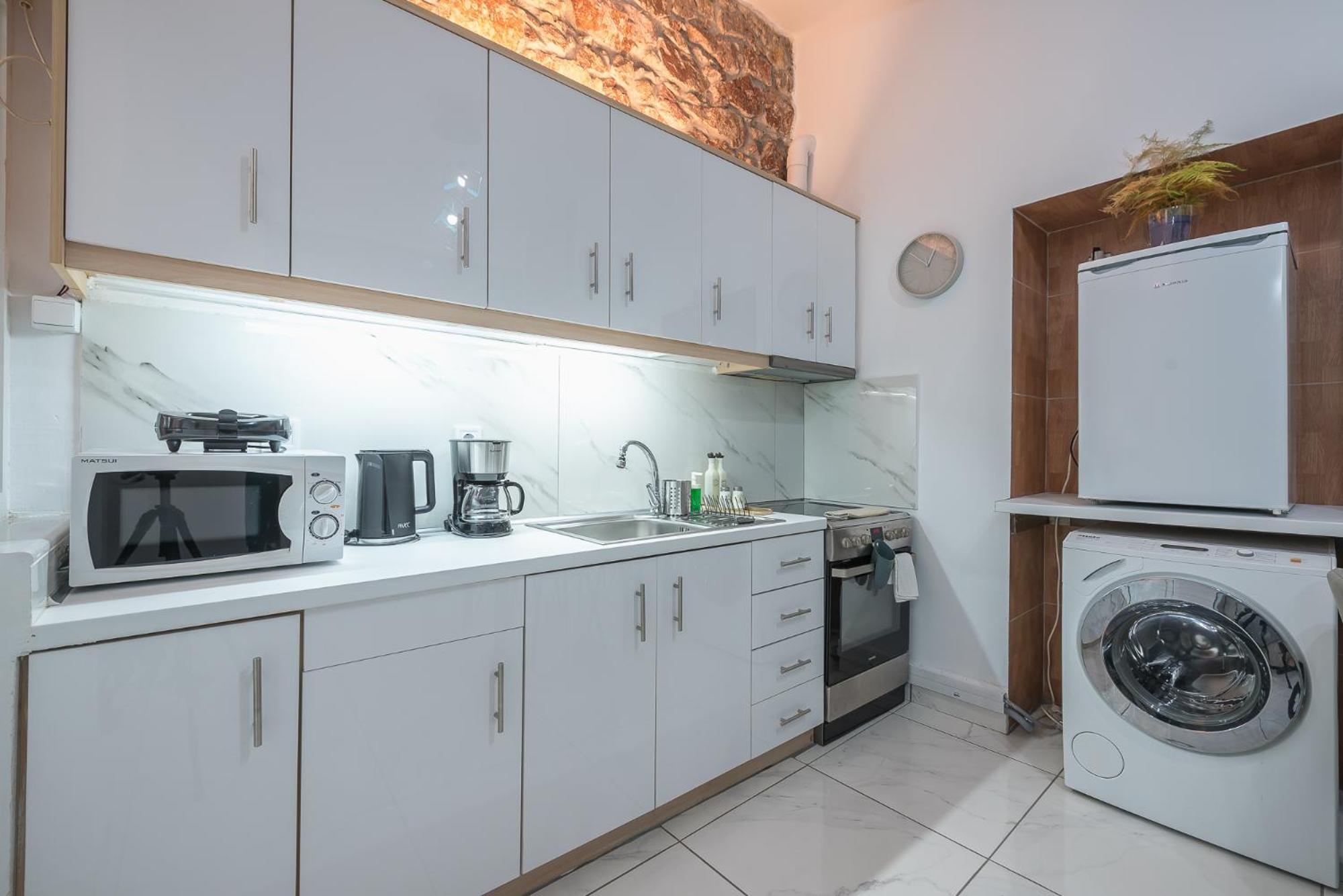 Contemporary Apartment 200M From Acropolis 100Mbps Netflix Athens Luaran gambar